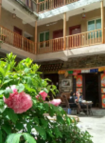 Ganbao Tibetan Village Jingji Chamayi Inn Homestay