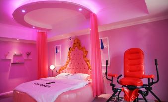 Wuhai Shuyi Theme Apartment