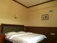 Changtai Changyuan Hotel Hotels near Jiuwen Mountain