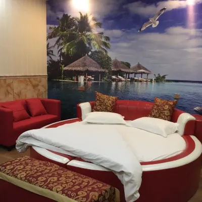 Jiangyin Fuhua Business Hotel Hotels near Long Wish Hotel Touristic Area