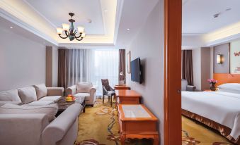 Vienna Hotel (AanhuiSuzhou shizhengfuYunjishangyejiedian)