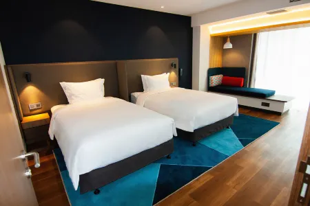 Holiday Inn Express Tianjin Airport East