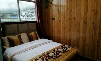 Fuyang Manjianglou Hotel