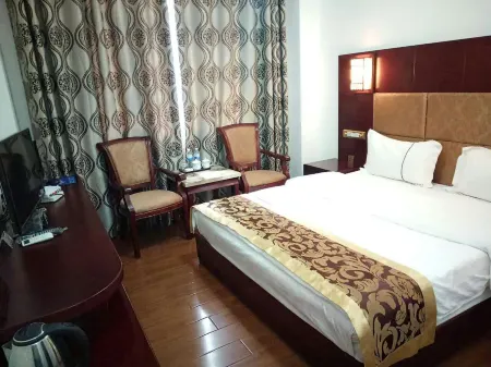 Furong Business Hotel Отели в г. Генма