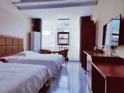 Shennongjia Park No. 9 Homestay Hôtels à : 