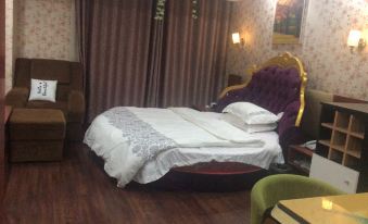 Fuyang Mengzhilv Hotel Apartment (Blue Sky Trade City)