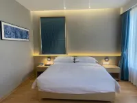 Jiaxing Xianghu Xingtiandi Hotel