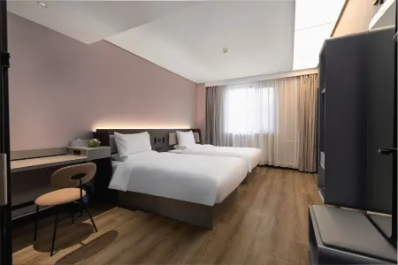 Hanting Hotel (Beijing Jishuitan Xiaoxitian)