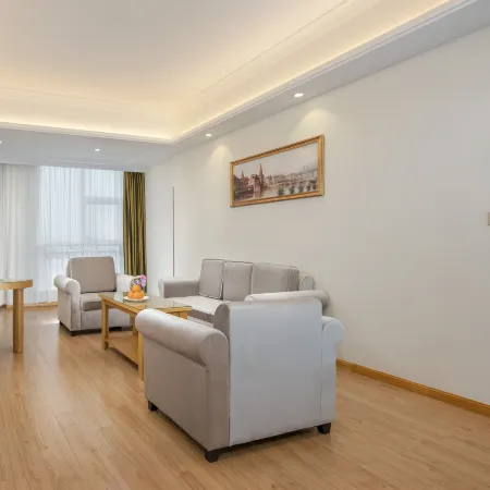 Vienna 3 Best Hotel (Weifang Linqu)