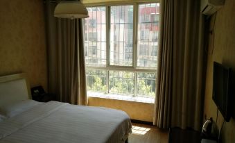Xiuwen Xiangyang Business Hotel