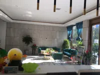Cenxi Hongtai Hotel Hotels in Luxi