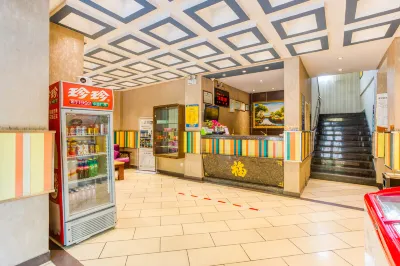 Aiju Jinyang Hotel (Dashiqiao North Railway Station) Hotels in Dashiqiao