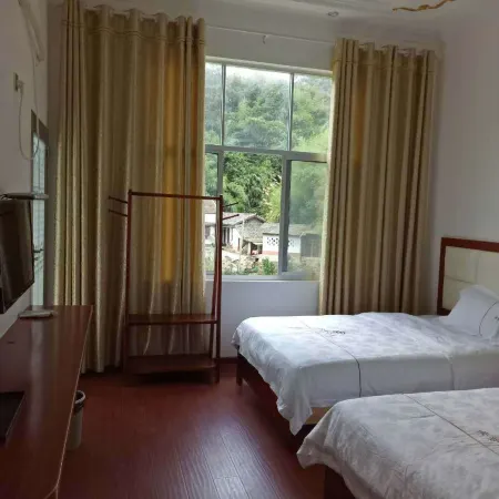 Cili Yunmeng Mountain Villa
