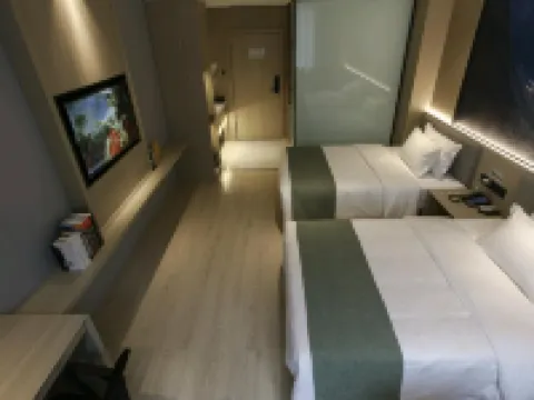 โรงแรมมาร์คอนชิน โรงแรมในปาร์คัม
