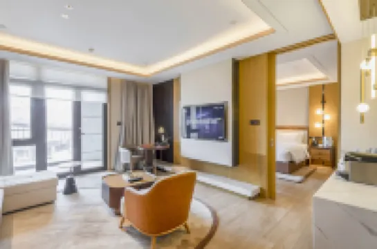 YUN-ZEN JINLING CUIYUNSHAN HOTEL CHONGLI