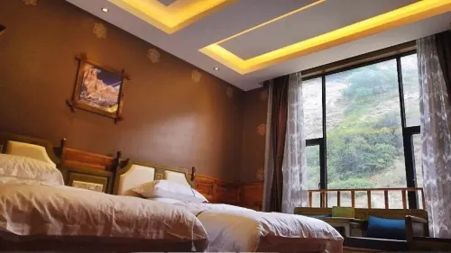 Dawang Hotel Hotels in Derong