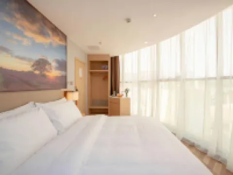 Vienna Classic Hotel (Xinxing South Station Yanjiang South Road) Hoteles en Condado de Xinxing