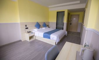 Kaiman Hotel (Yichun No.1 High School Yuanzhou Ancient City)