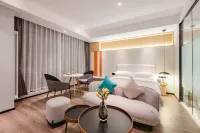 Magpie Yujia Hotel (Xuchang High speed Railway East Station, Pangdonglai Yunding Branch)