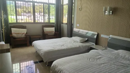 Zixi Village Baiwei Homestay Отели рядом со станцией Zixi Railway Station