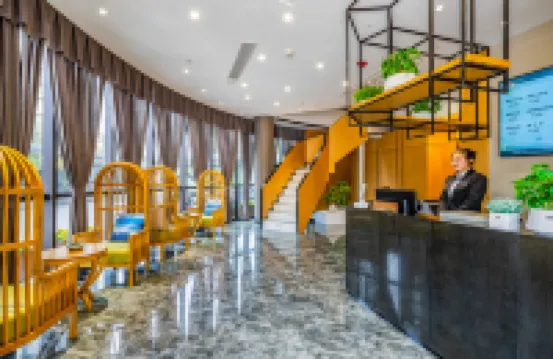 Hangzhou Xinyi Hotel ( University of Traditional Chinese Medicine Metro Station Branch)