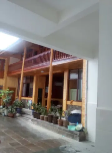 Tengchong Ailing Chinese Inn