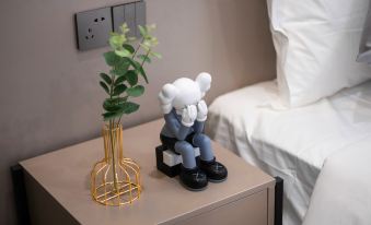 Muse cinema Hotel(Baolong square store of Shaoxing Paojiang agricultural and Commercial College)