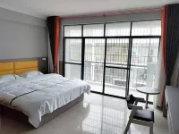 Baise Royal Court Fashion Hotel - فطور