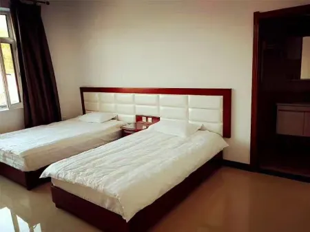 Da Hinggan Ling Xulong Business Hotel