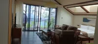Youyang Taohuayuan Forest Hotel - balcony