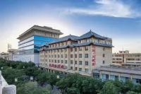 Han Tang · Grand Hotel - parking