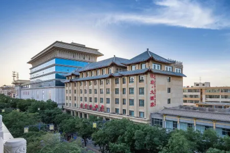 Han Tang · Grand Hotel