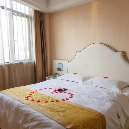 168 Holiday Inn Hotel a Zhuxi
