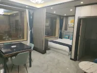 Wuchang Hongcheng Hotel Hotels near Wuchangshi Jianshe Da Walking Street