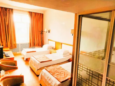 Fuxin Post And Telecommunication Hostel Отели рядом с достопримечательностью «Fuxin Higher Training College»