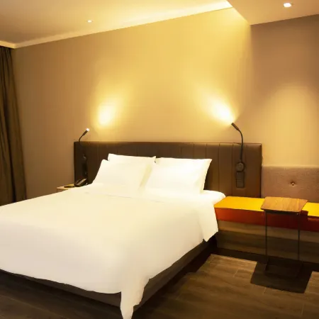 HanTing Hotel (Tangshan Yutian Yahongqiao)