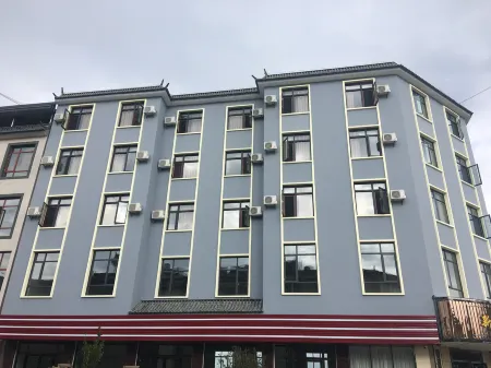 Changning Xinyuan Business Hotel