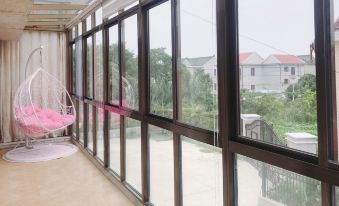 Shanghai HIDEOUT Anye Homestay