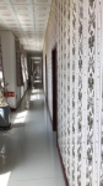 Karamay Yunhong Hotel