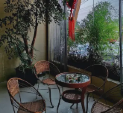 Honghe Lotus Inn