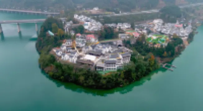 Milanhua Hotel