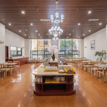 Hongyuehu Hotel