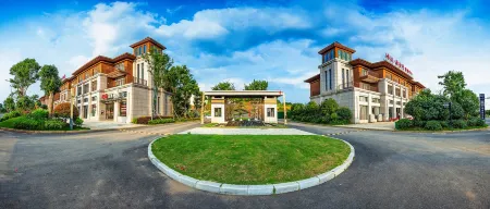 Shuiyunjian Xihai Zhilian Hotel Отели рядом с достопримечательностью «Lushan West Haihuaqian Valley»