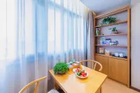 Soaring Dragon Tea Culture Hotel (Hanzhong High-speed Railway Station Wanbang Flagship) Hotels in Hanzhong