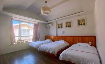 Wuyishan Traveler Homestay