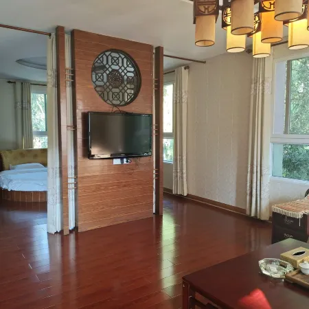 Shunchang Huaguoshan Business Hotel