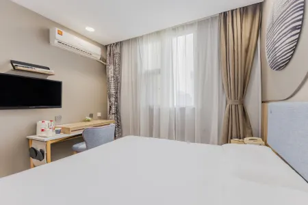 Homeinn · neo (Shanghai Chuanhuang Road Chuansha Subway Station)