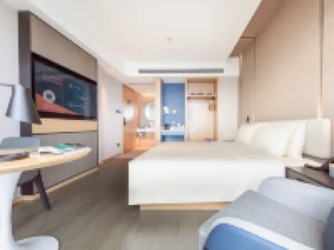 Atour Hotel International Expo Center Sixin Wuhan Hotels near Wuhan Qingchuan Junior High School (Yingcai Campus)