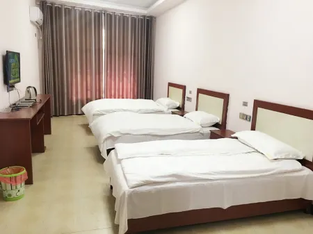 Chibi Ancient Wind Hotel Отели рядом с достопримечательностью «Red Cliff Ancient Battlefield of The Three Kingdoms»