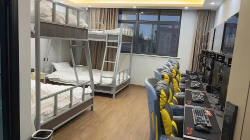 Yingtan TOP E-sports Hotel